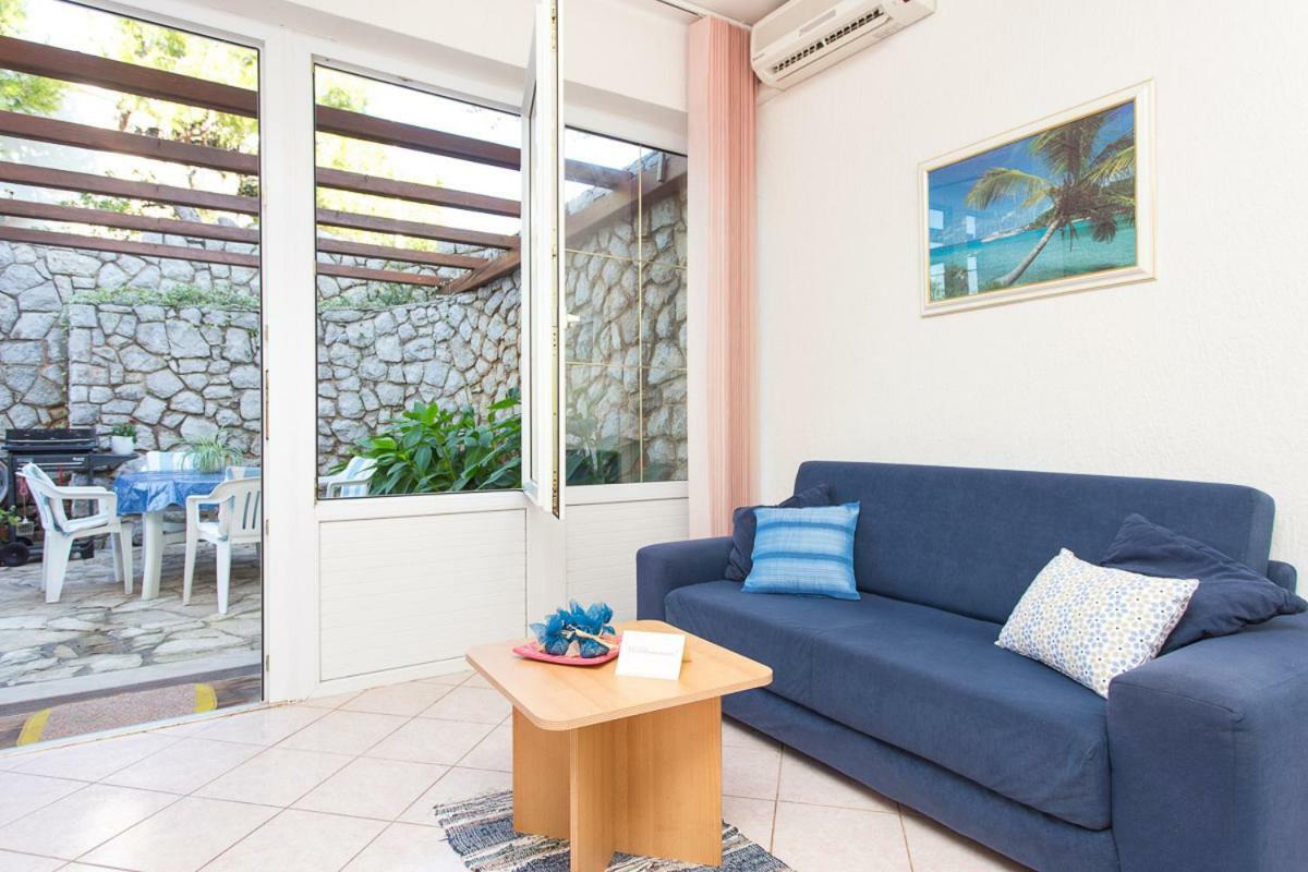 2-Bedroom Apartment 300M From Beach In Punat Εξωτερικό φωτογραφία